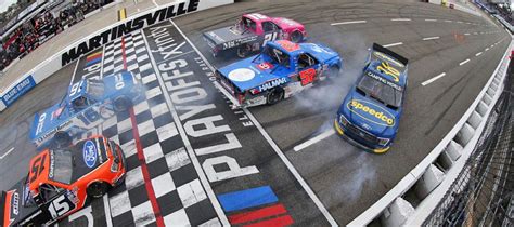 nascar race odds this weekend.